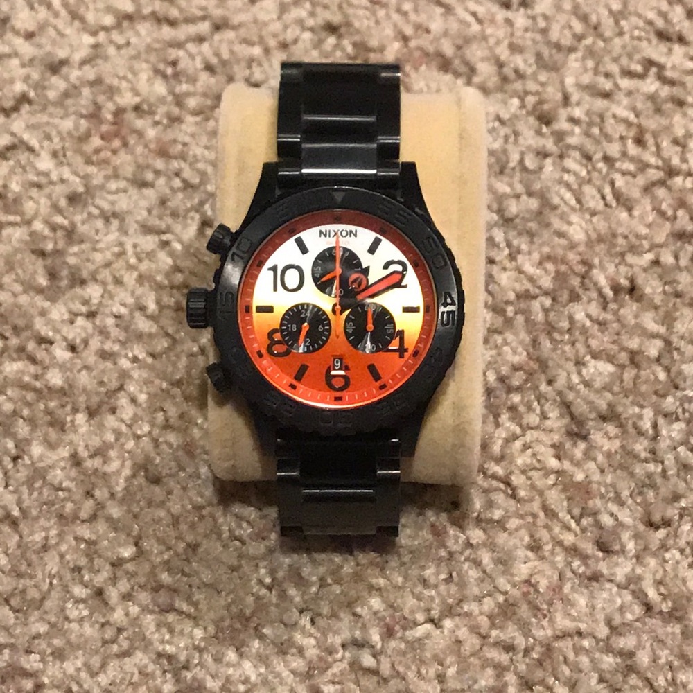 Nixon 42-20 Chrono Sunrise